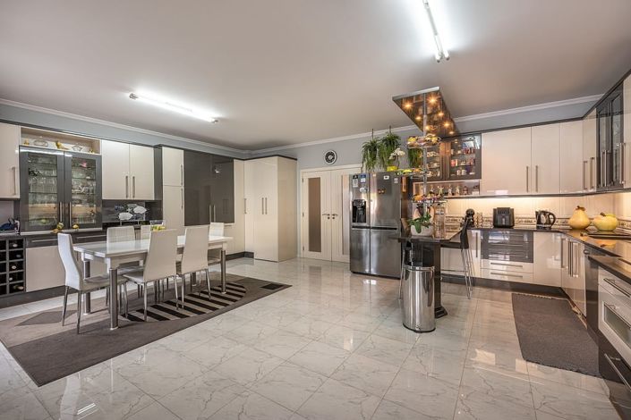 Image No.11-3 Bed Villa for sale