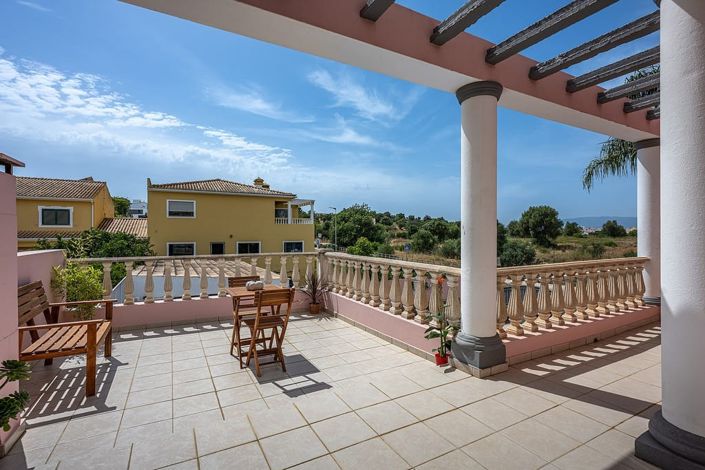 Image No.5-3 Bed Villa for sale