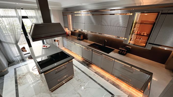 Image No.9-5 Bed Villa for sale