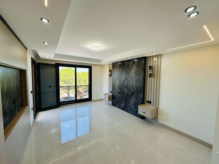 Image No.11-4 Bed Villa for sale