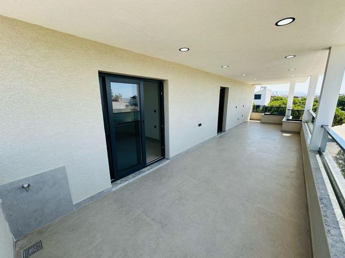 Image No.16-4 Bed Villa for sale