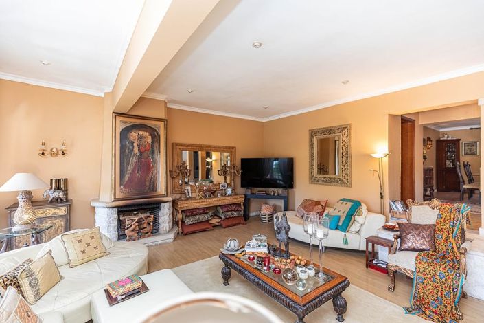 Image No.10-4 Bed Villa for sale