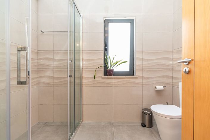 Image No.21-4 Bed Villa for sale