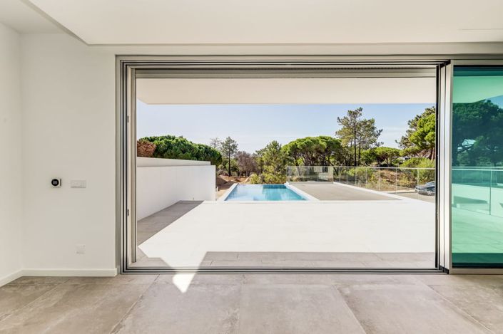 Image No.10-4 Bed Villa for sale