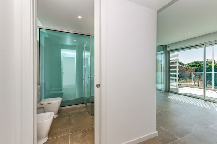 Image No.21-4 Bed Villa for sale