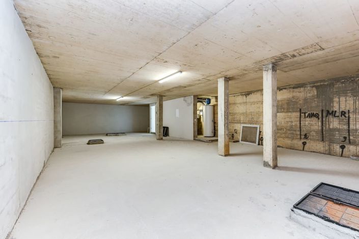 Image No.26-4 Bed Villa for sale