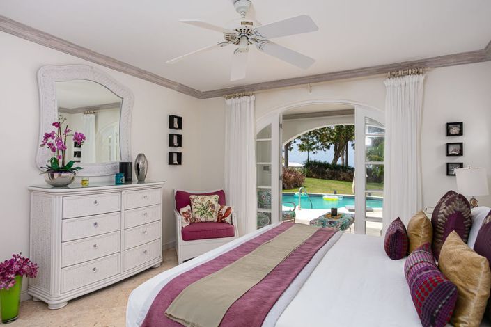 Image No.18-3 Bed Villa for sale