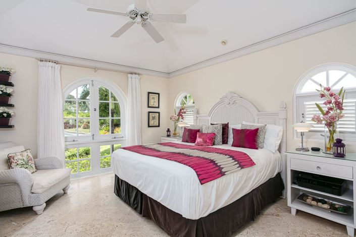 Image No.24-3 Bed Villa for sale