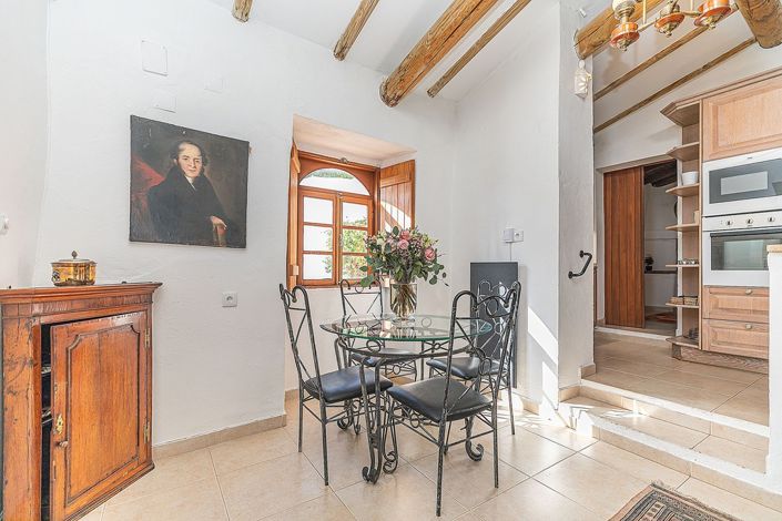 Image No.15-2 Bed Villa for sale