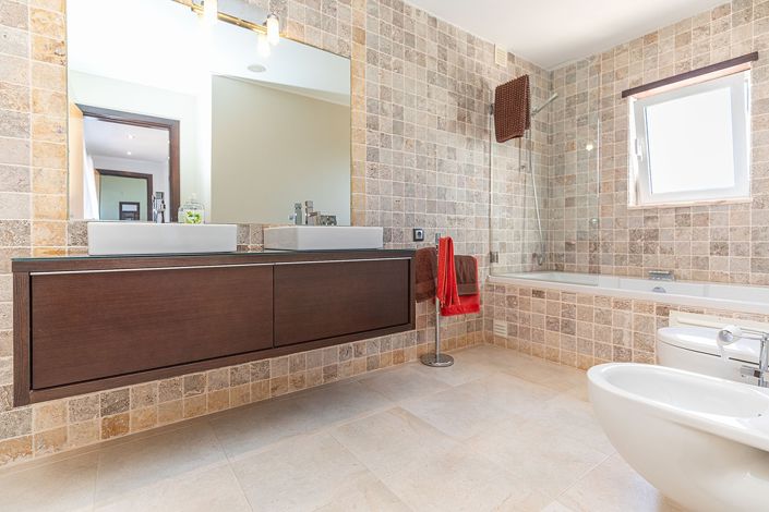 Image No.16-5 Bed Villa for sale