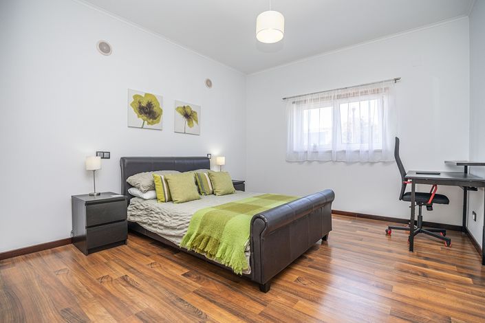 Image No.18-5 Bed Villa for sale