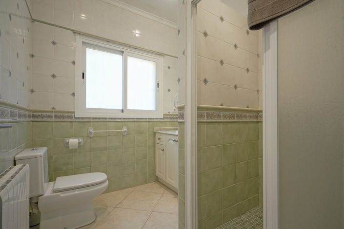 Image No.19-3 Bed Villa for sale