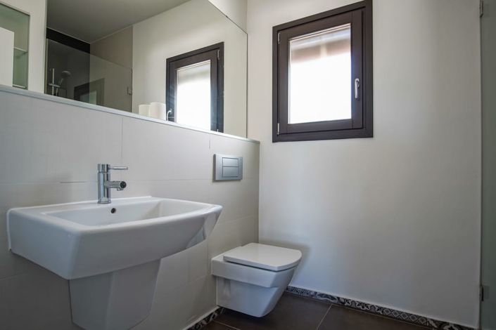 Image No.25-3 Bed Villa for sale