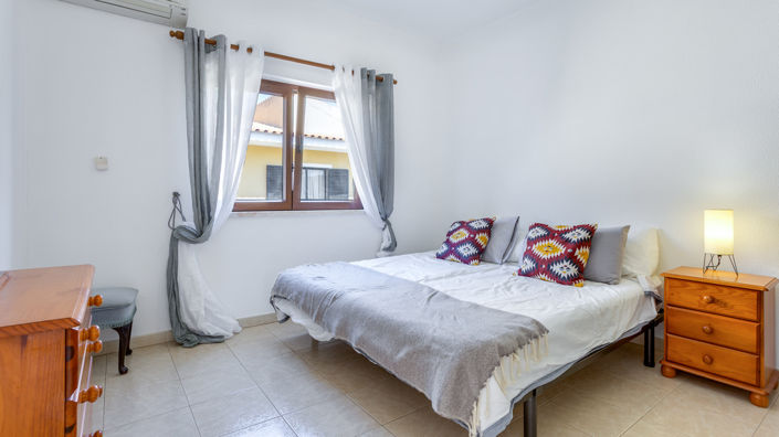 Image No.24-Villa de 5 chambres à vendre à Quarteira