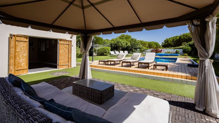 Image No.6-Villa de 5 chambres à vendre à Quarteira