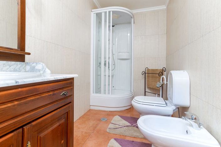 Image No.19-4 Bed Villa for sale