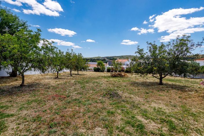 Image No.2-4 Bed Villa for sale