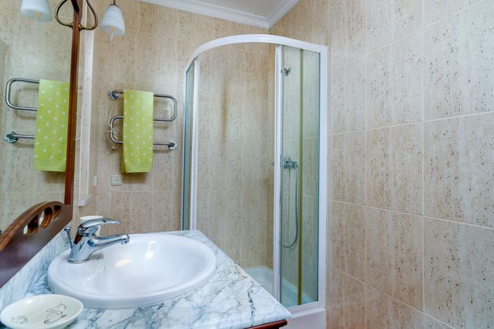 Image No.25-4 Bed Villa for sale