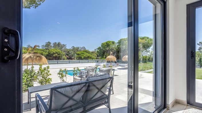 Image No.11-5 Bed Villa for sale