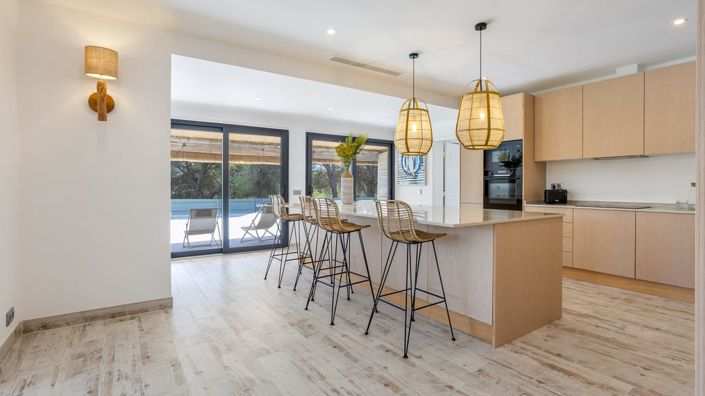 Image No.12-5 Bed Villa for sale