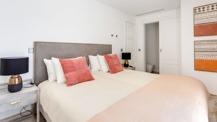 Image No.21-5 Bed Villa for sale