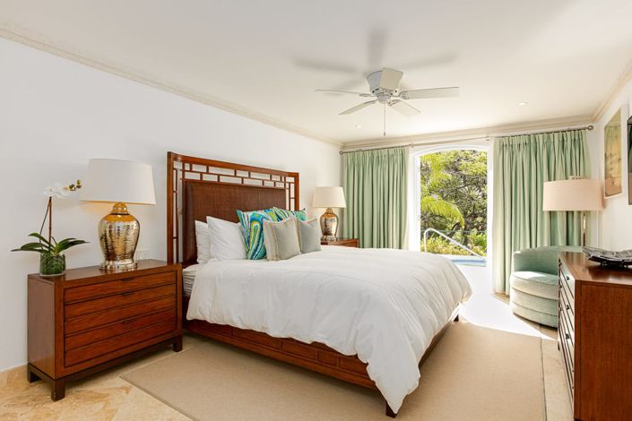 Image No.20-3 Bed Property for sale