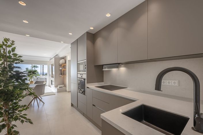 Image No.16-2 Bed Apartment for sale