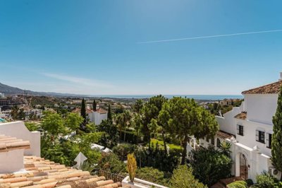 benahavis-apartment-esmara135-2