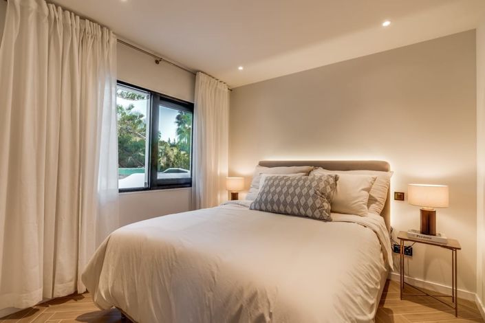 Image No.28-4 Bed Villa for sale