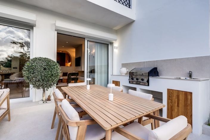 Image No.9-4 Bed Villa for sale