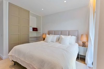 marbella-townhouse-esmarv132-13