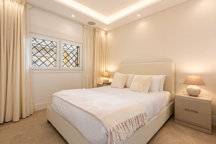 Image No.22-4 Bed Villa for sale