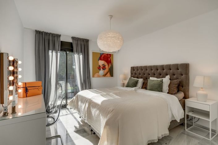 Image No.19-5 Bed Villa for sale