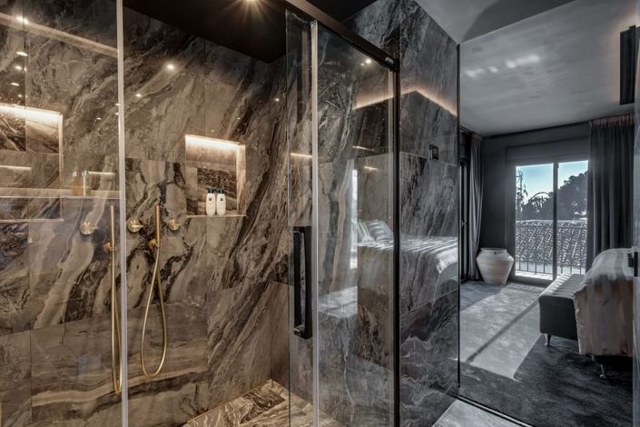 Image No.23-5 Bed Villa for sale