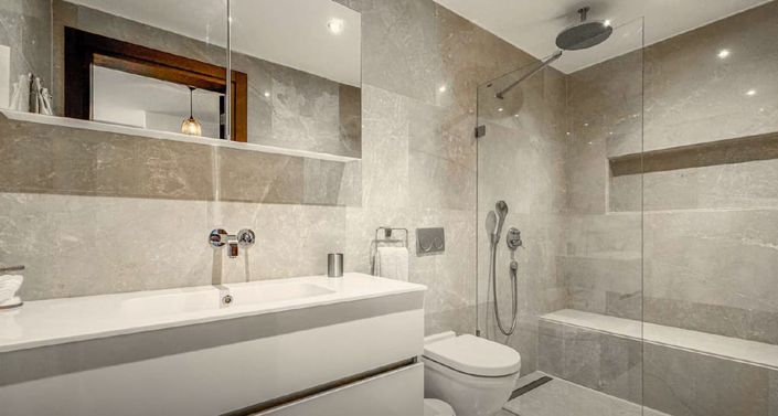 Image No.19-8 Bed Villa for sale