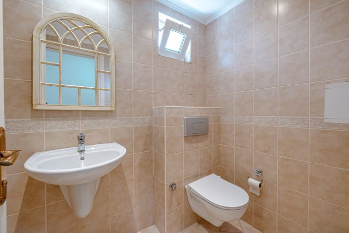 Image No.24-3 Bed Villa for sale