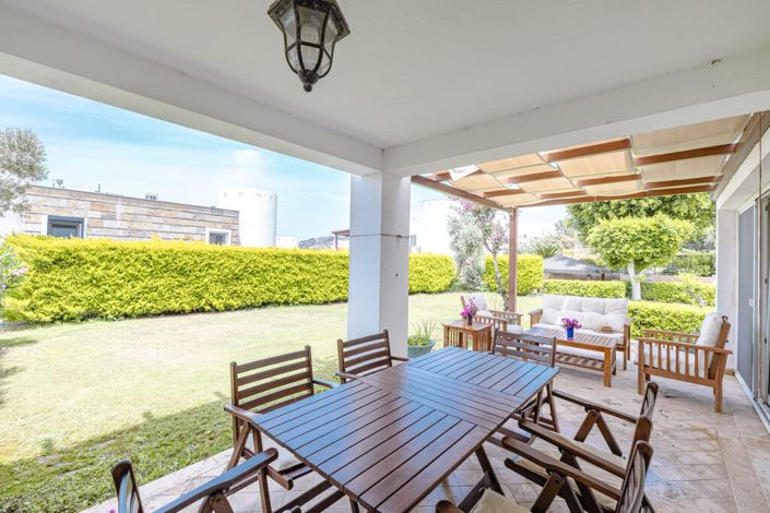 Image No.6-3 Bed Villa for sale