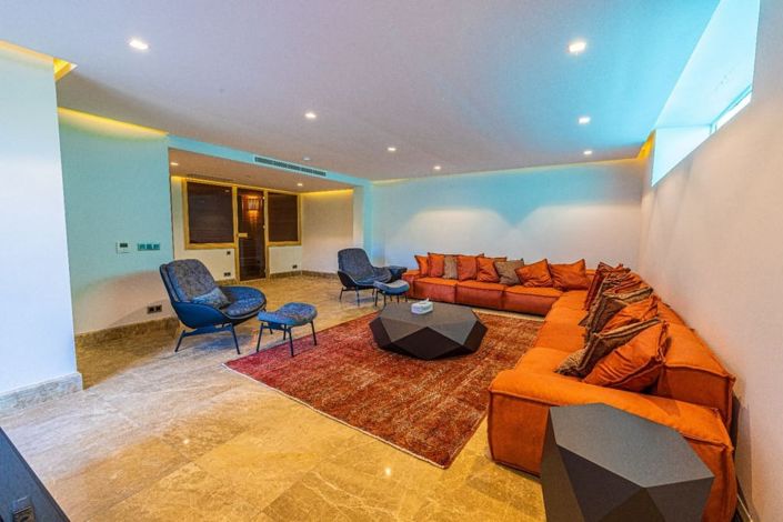 Image No.17-5 Bed Villa for sale