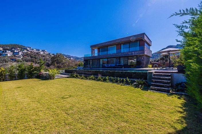 Image No.5-5 Bed Villa for sale