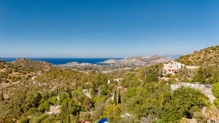 Image No.3-6 Bed Villa for sale