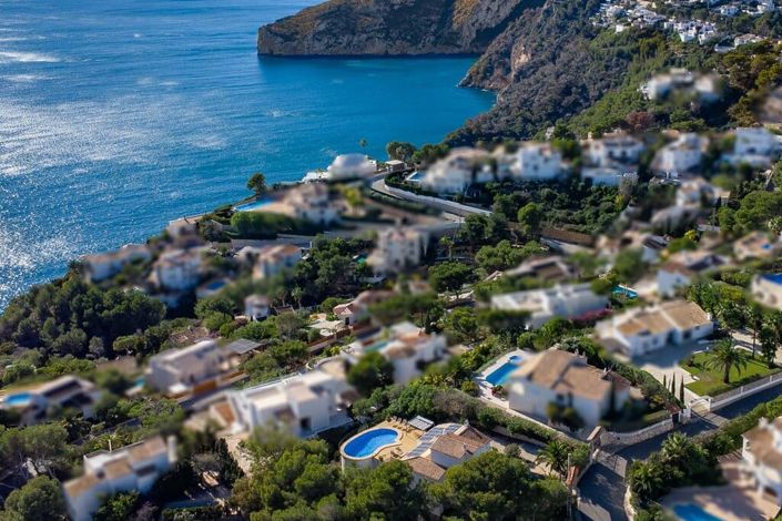 Image No.4-4 Bed Villa for sale