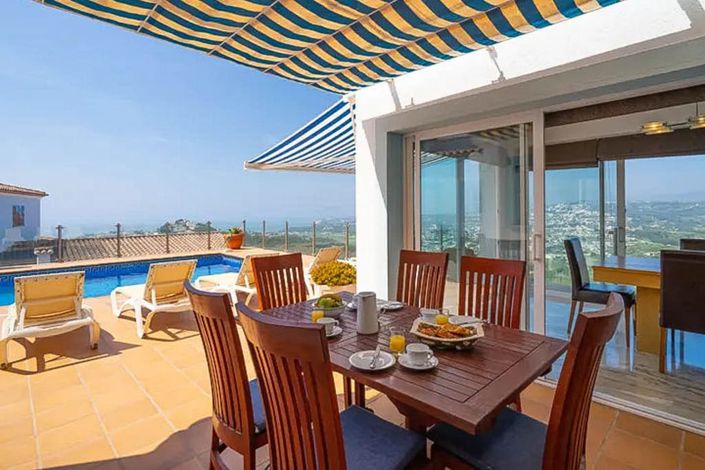 Image No.11-3 Bed Villa for sale