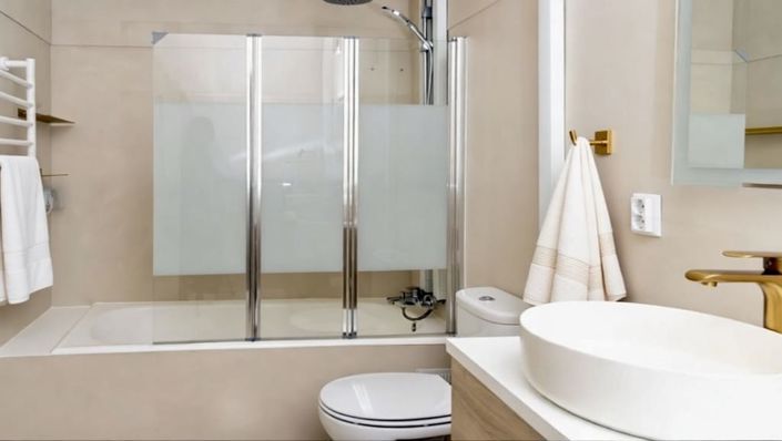 Image No.14-2 Bed Property for sale