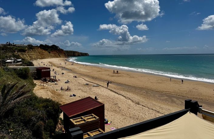 Image No.19-2 Bed Property for sale