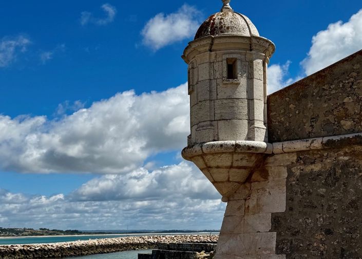 Image No.21-2 Bed Property for sale