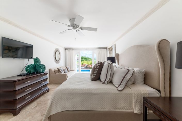 Image No.25-4 Bed Villa for sale