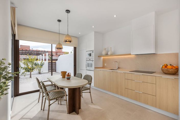 Image No.9-3 Bed Apartment for sale