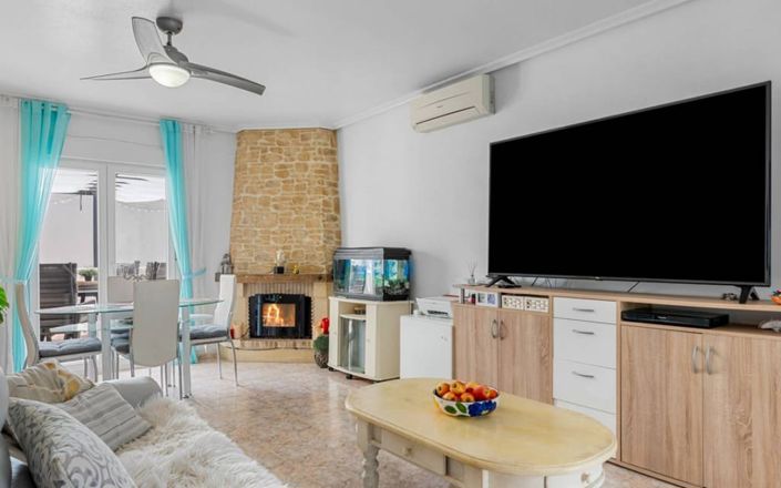 Image No.10-6 Bed Villa for sale