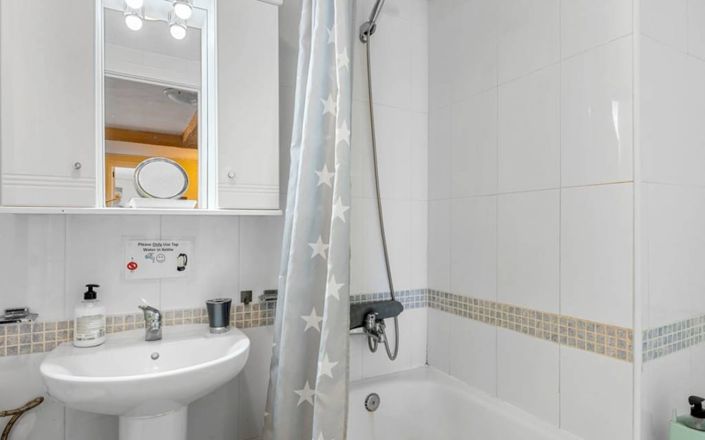 Image No.14-6 Bed Villa for sale