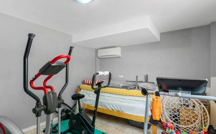 Image No.24-6 Bed Villa for sale